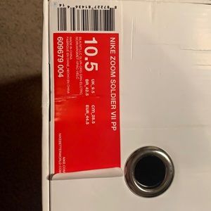 Nike Zoom Soldier size 10.5